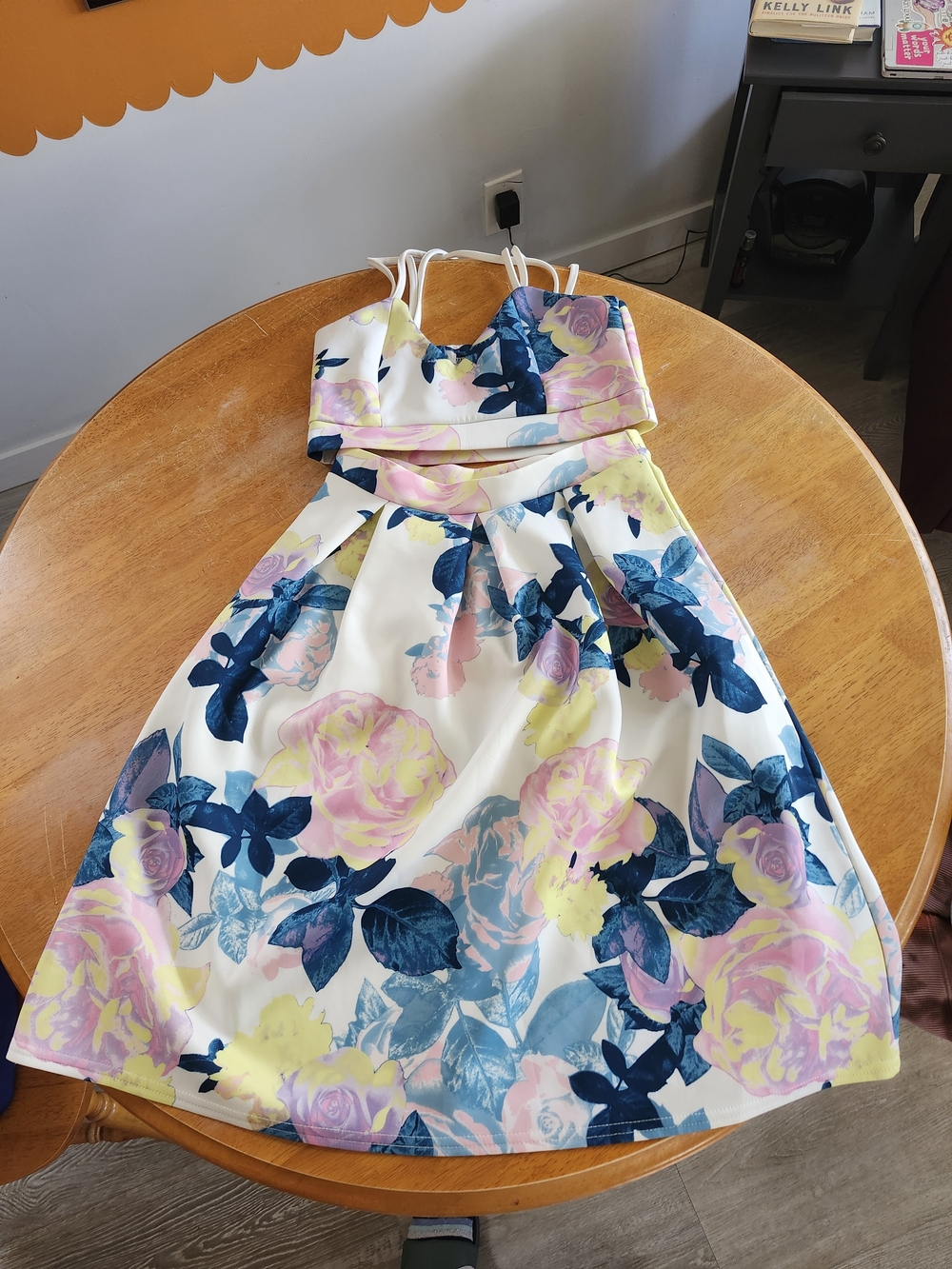 Floral 2 Piece Set | Pink Blue A Line Midi Skirt Bra Top | Size 14, Feminine